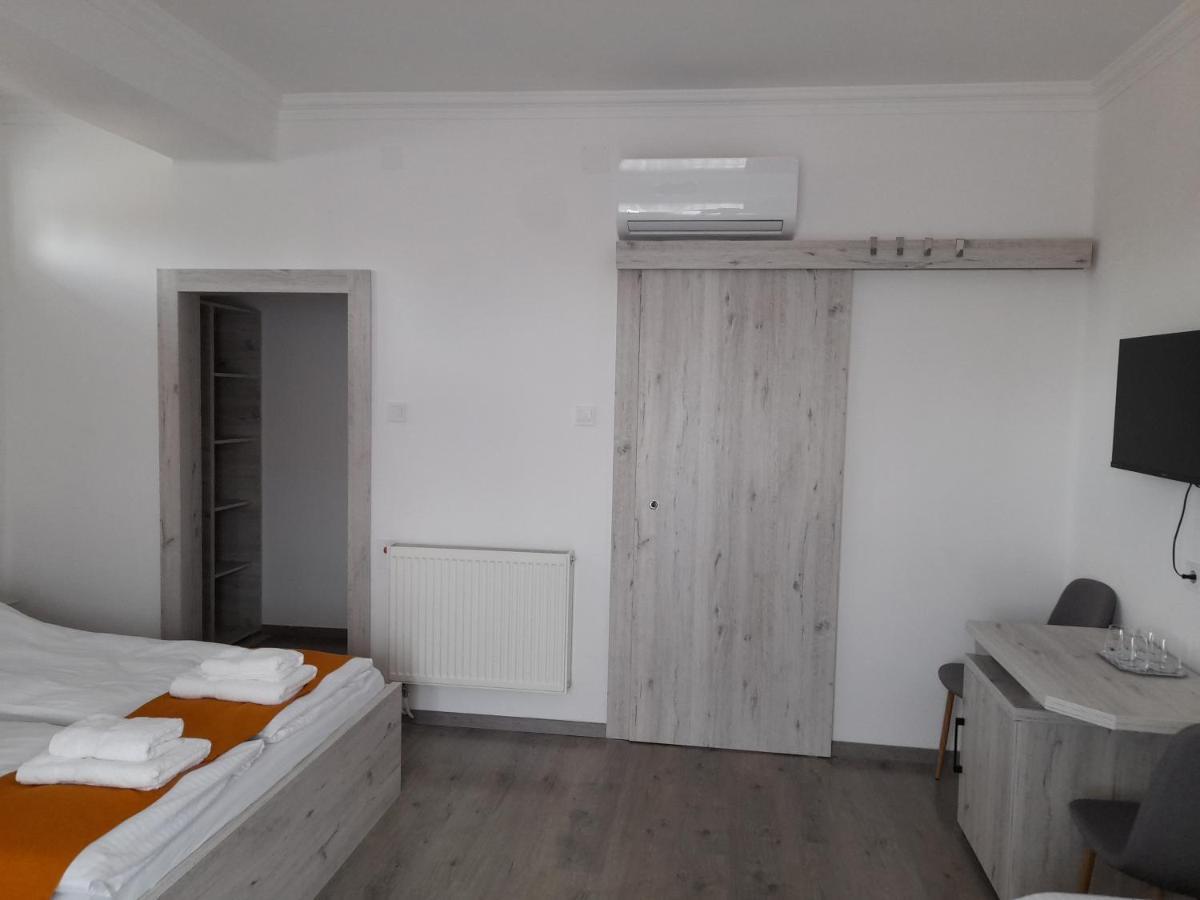 Bed and Breakfast Orion Panzio Hajdúszoboszló Zewnętrze zdjęcie