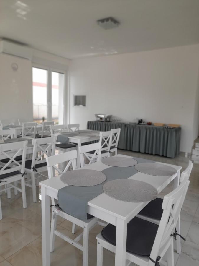 Bed and Breakfast Orion Panzio Hajdúszoboszló Zewnętrze zdjęcie